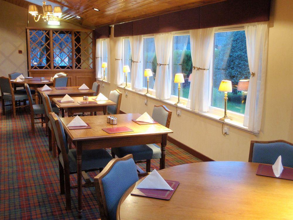 The Stronlossit Inn Fort William Exterior photo